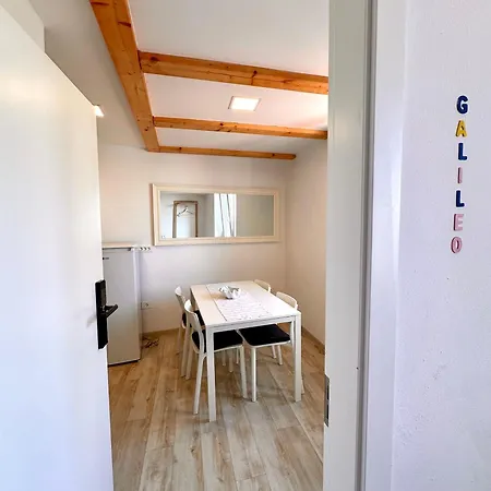 Apartment Old Galileo Terrace