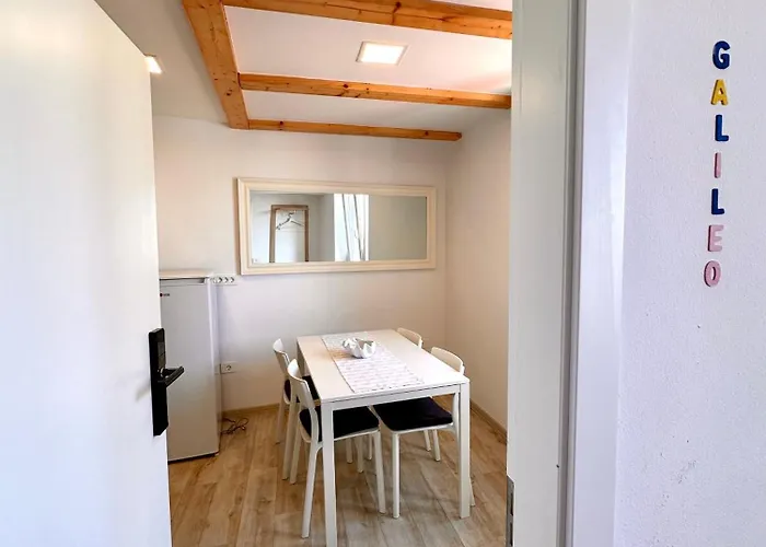 Old Galileo Terrace 公寓 皮兰